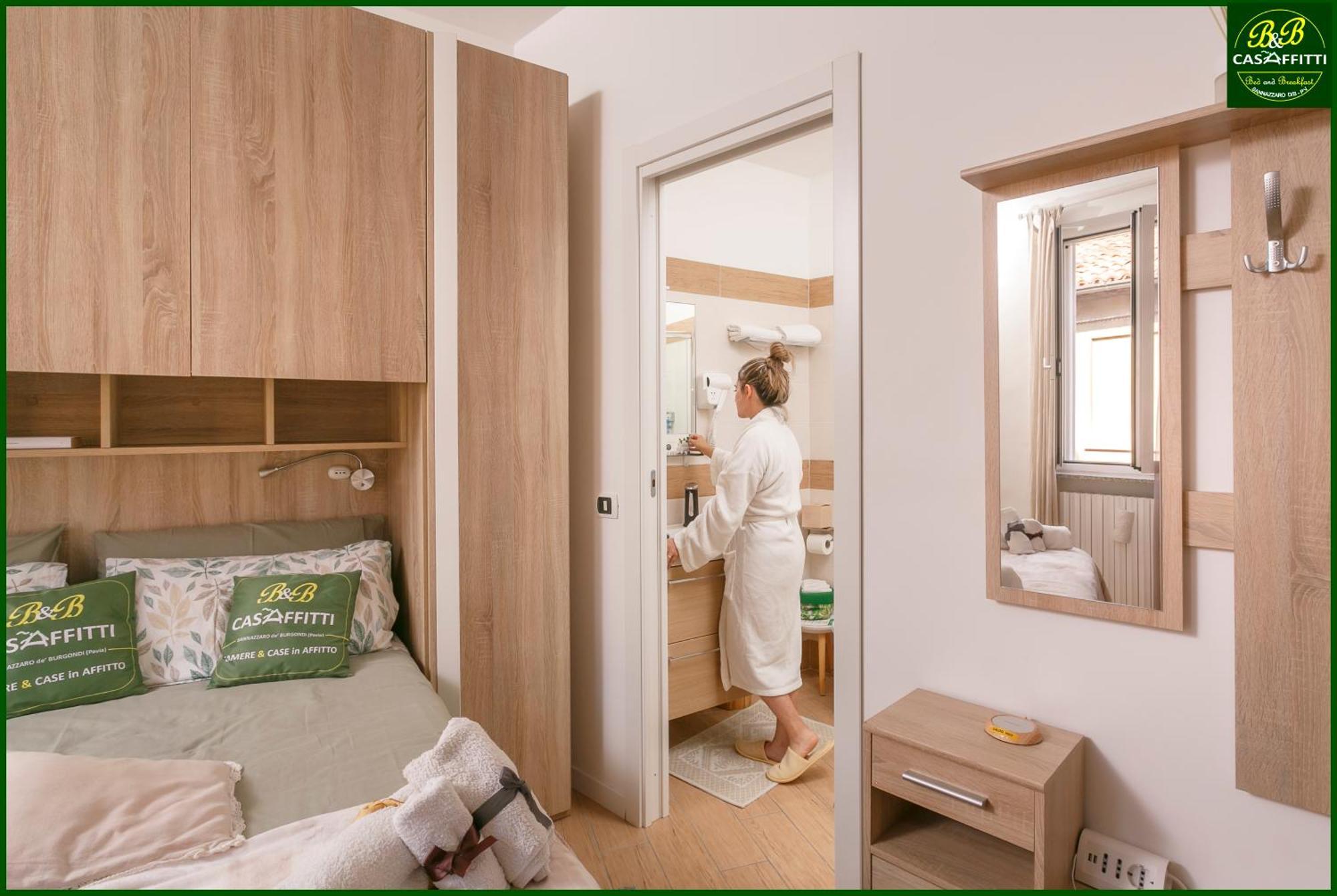 B&B Casaffitti Sannazzaro de' Burgondi Bagian luar foto